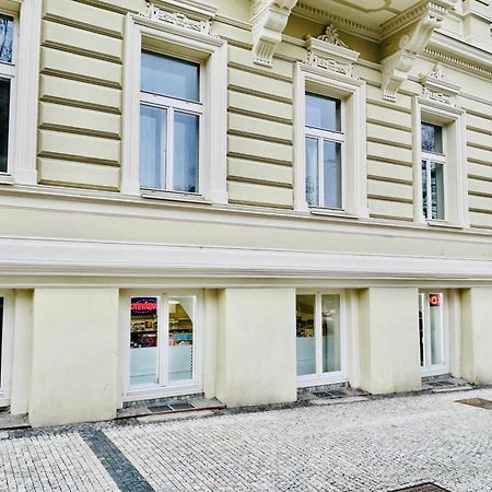 New Design & Style Apartments 50M From Wenceslas Square Praga Esterno foto