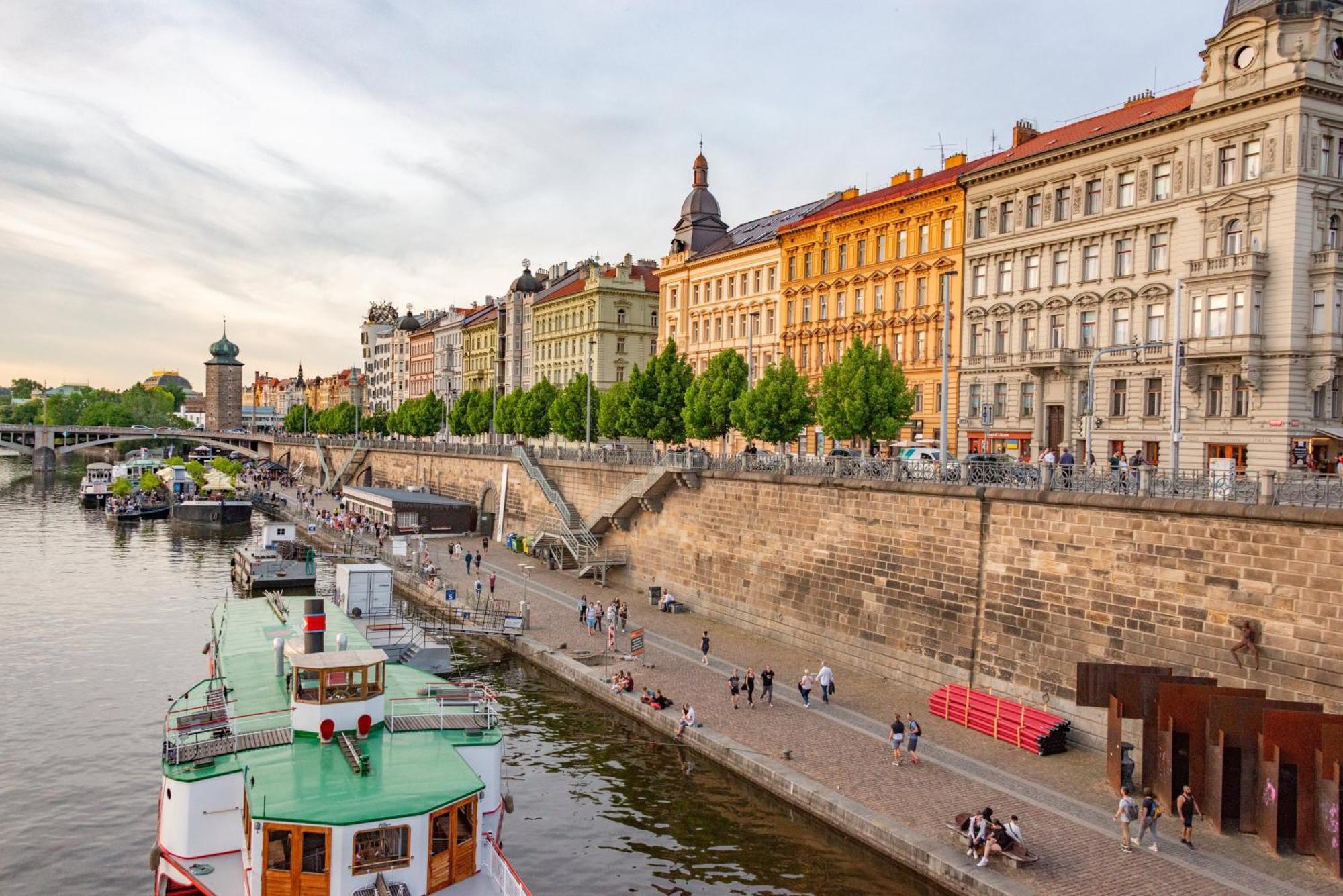 New Design & Style Apartments 50M From Wenceslas Square Praga Esterno foto