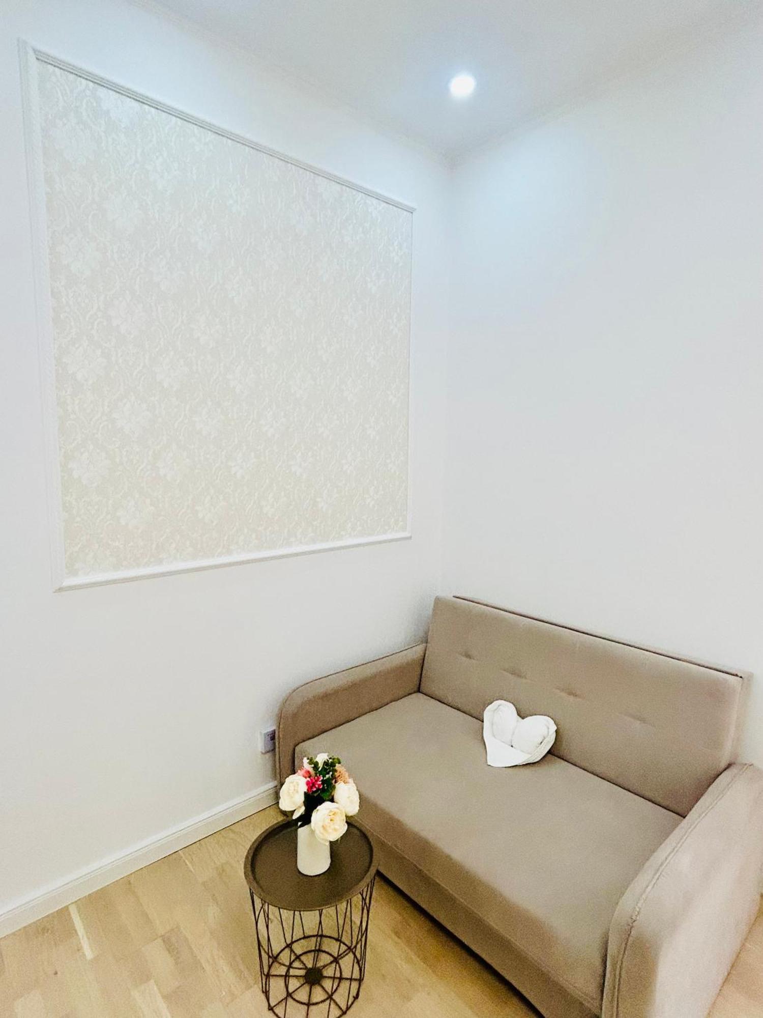 New Design & Style Apartments 50M From Wenceslas Square Praga Esterno foto